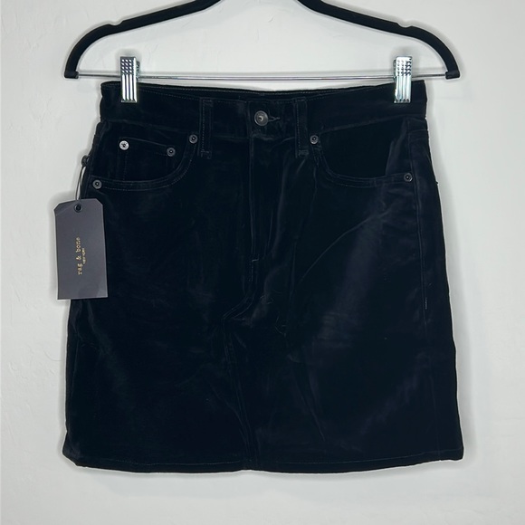 RAG & BONE | Dive Skirt in Black Velvet - Picture 5 of 6